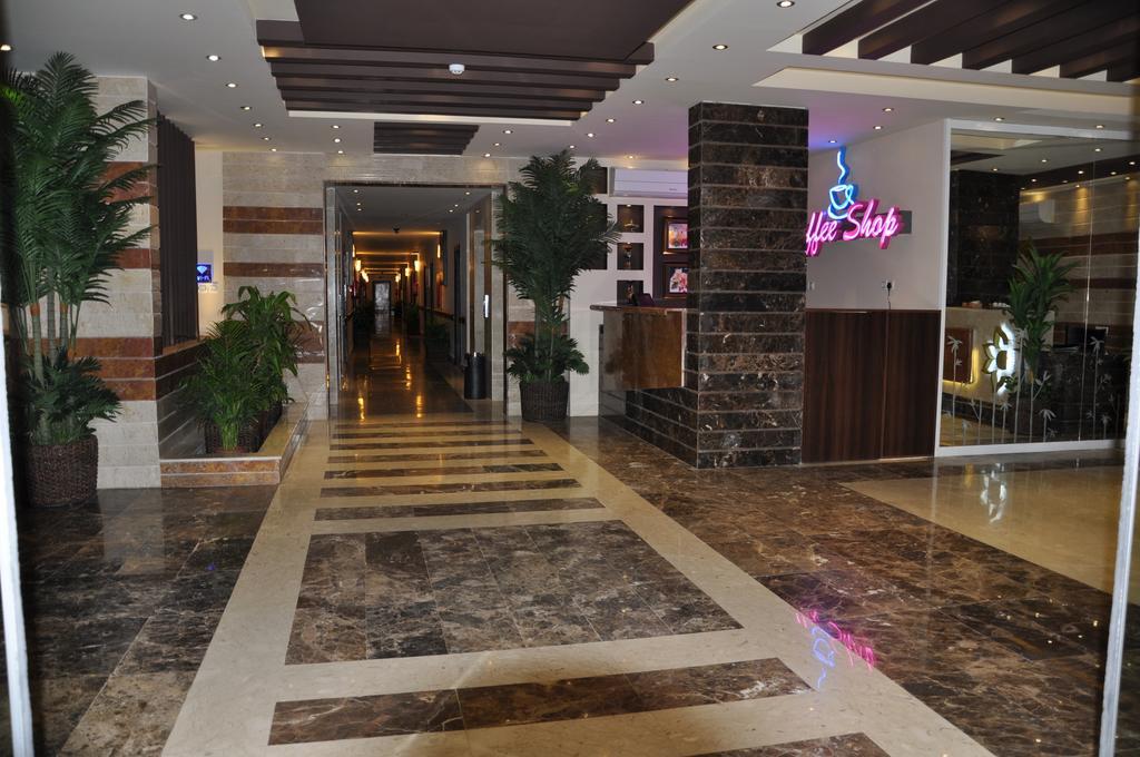 Al Bustan Crown Hotel 2 Аръар Экстерьер фото